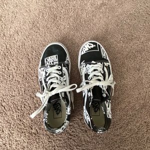 unisex Vans shoes